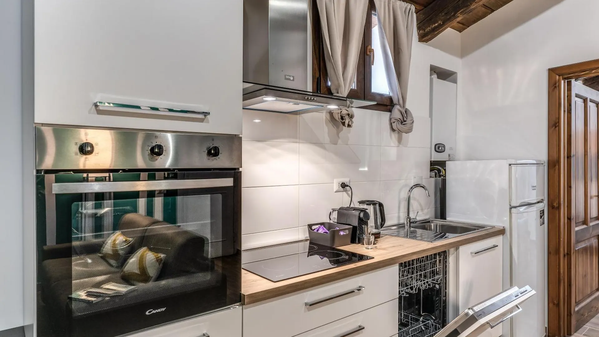 Luciana Vatican Apartment Rome Holiday home